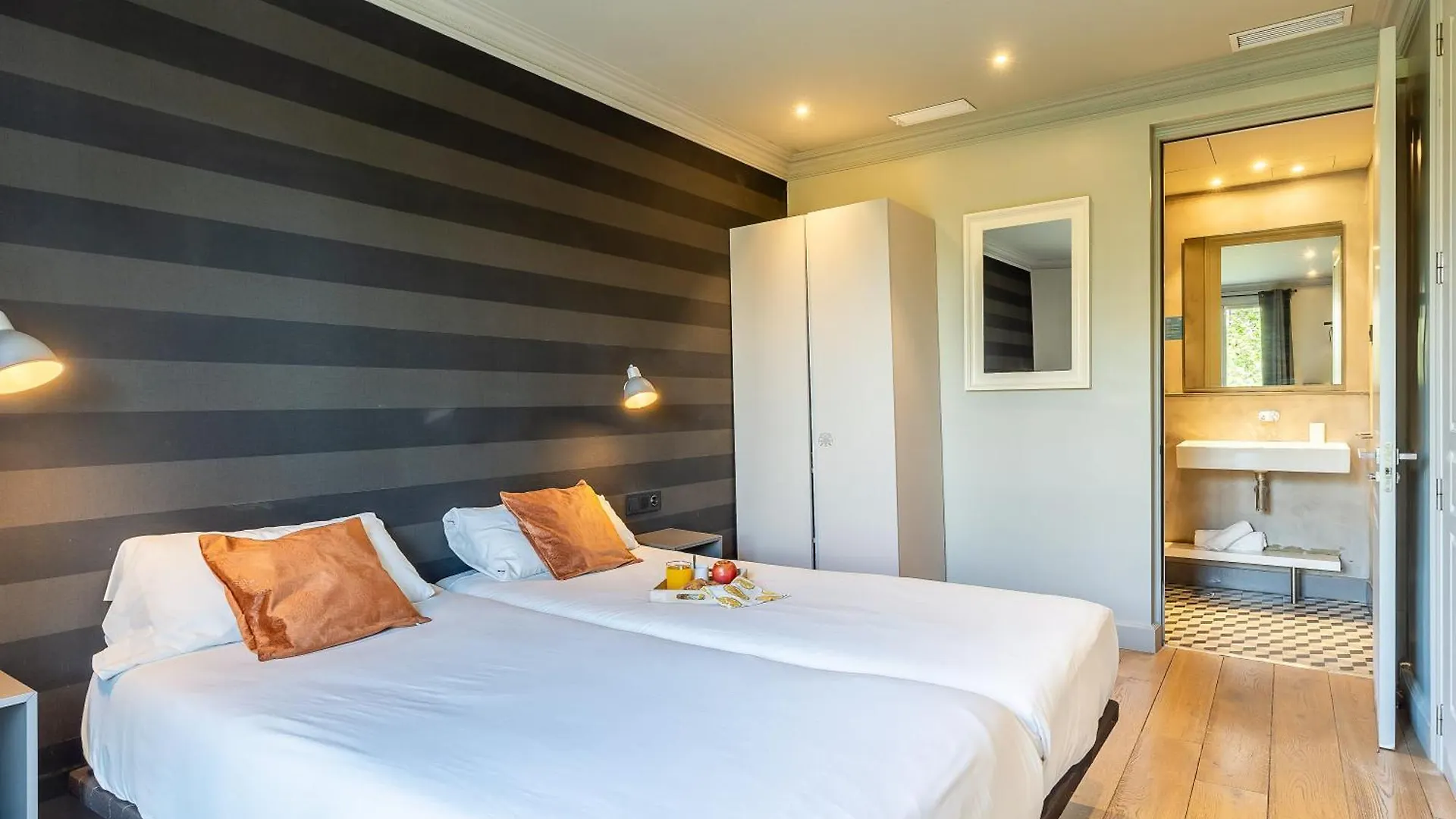 2170 - Ab Casa Saltor Apartment Barcelona