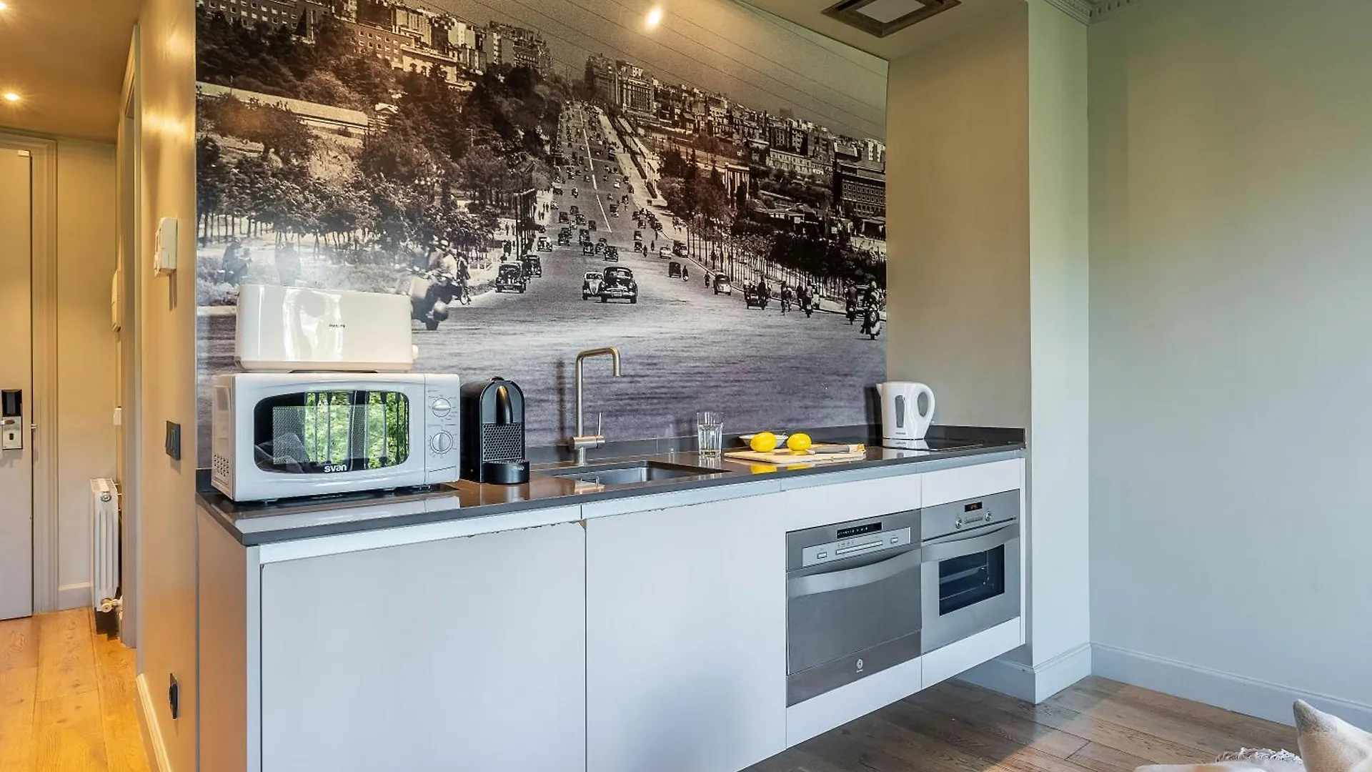 2170 - Ab Casa Saltor Apartment Barcelona